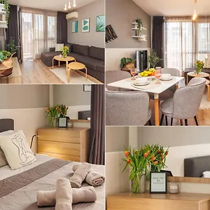 к's Living With Free Parking Apartment