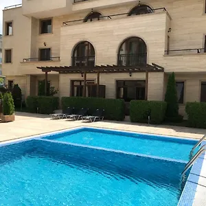 Apartament Amara