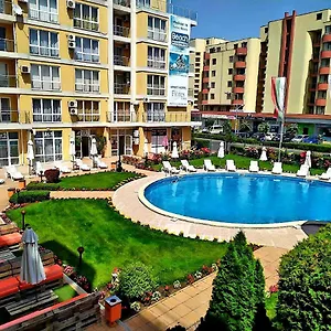 Hotel apartamentowy Flores Park